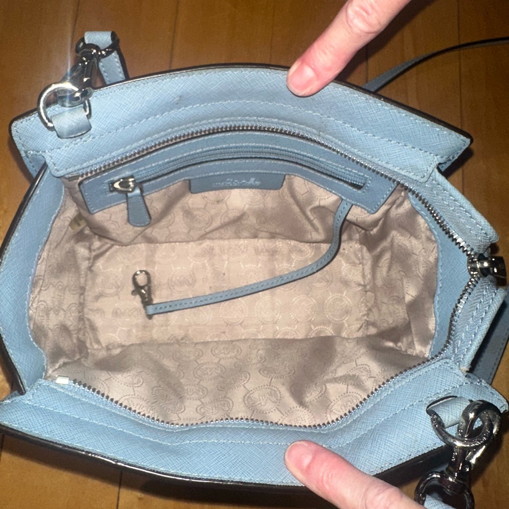 Michael Kors Selma Stud/Crystal Crossbody - Picture 9 of 15